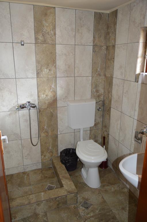 Cabana Ada 2 Vârtop Esterno foto